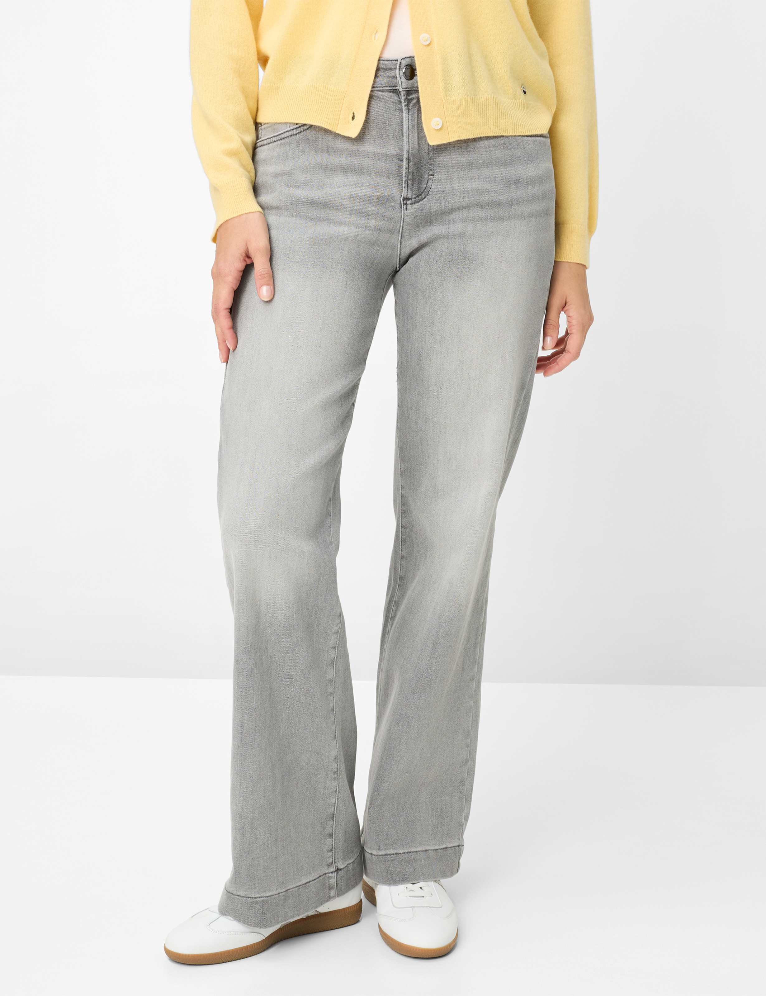 Thumbnail - Brax Damen Five-Pocket-Hose Style MAINE USED LIGHT GREY, denim hellgrau, Gr. 36