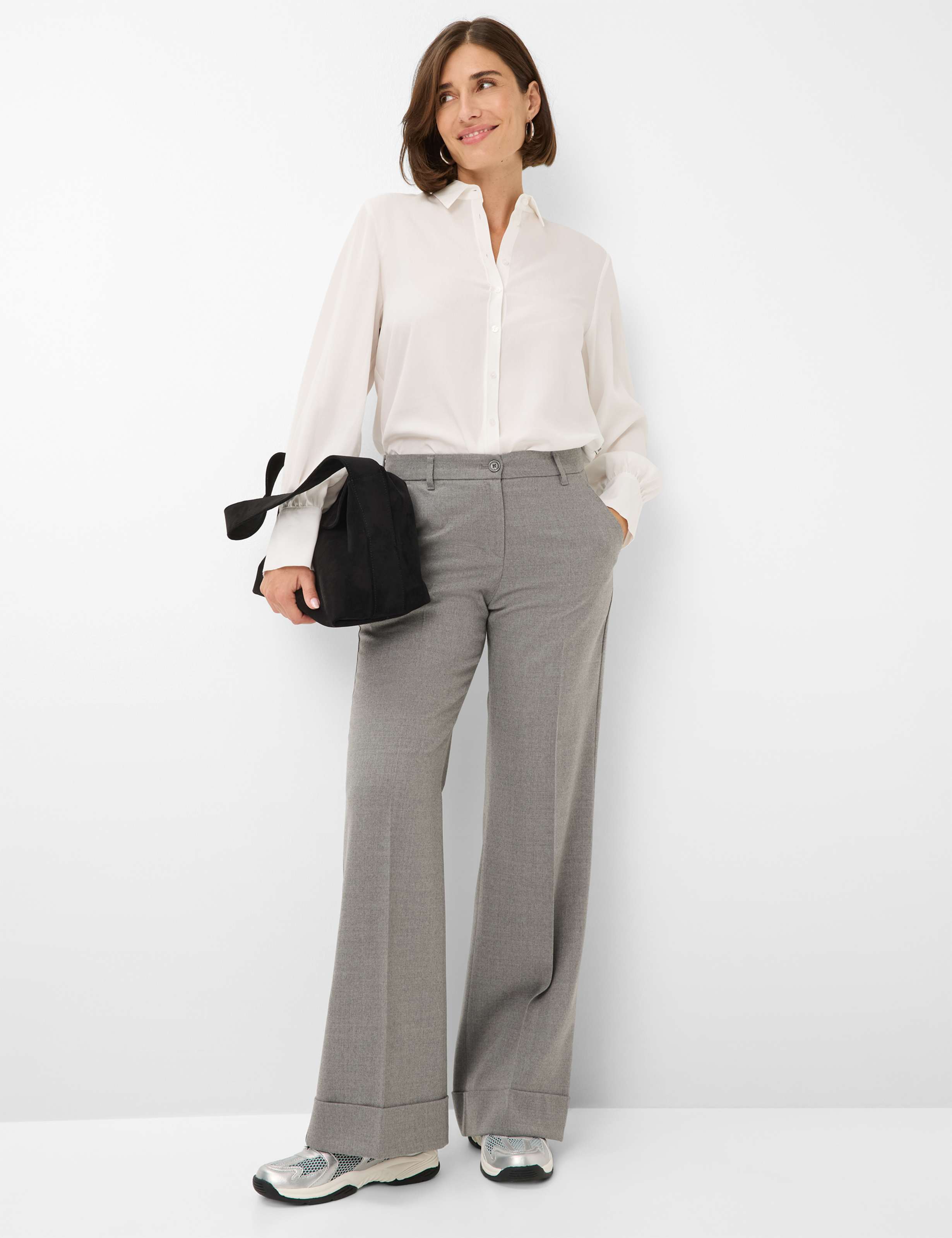 Women Style MAINE Medium Gray Wide Leg Model Outfit