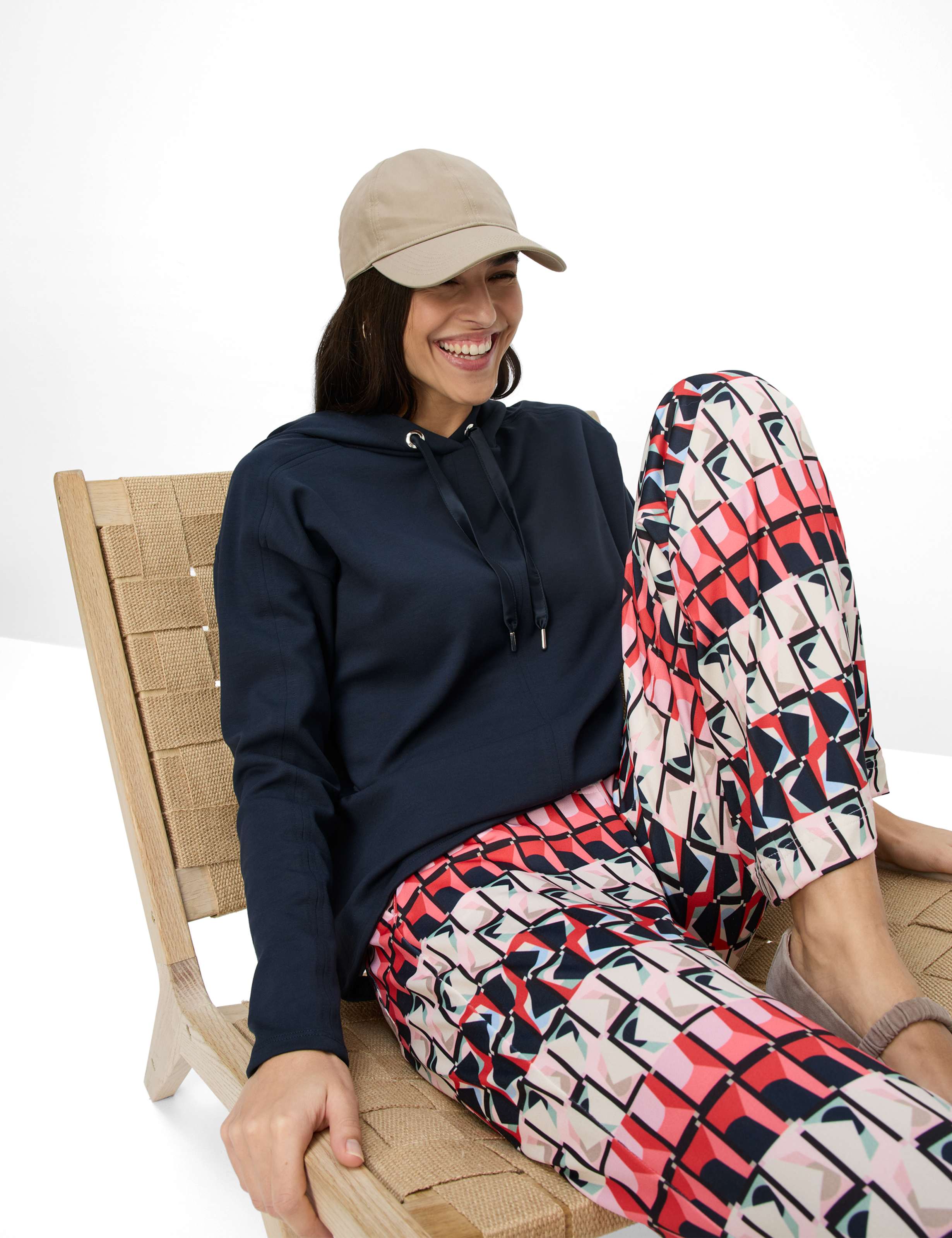 Damen Style BEE Dunkelblau  Detail 1