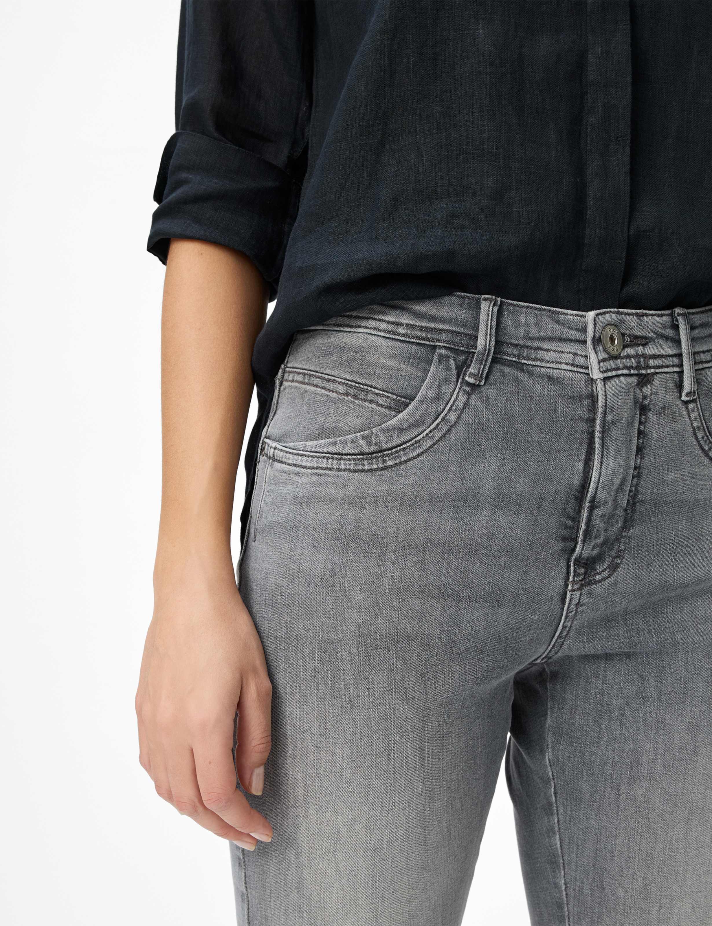 Damen Style CAROLA Denim Grau Feminine Fit Detail 2
