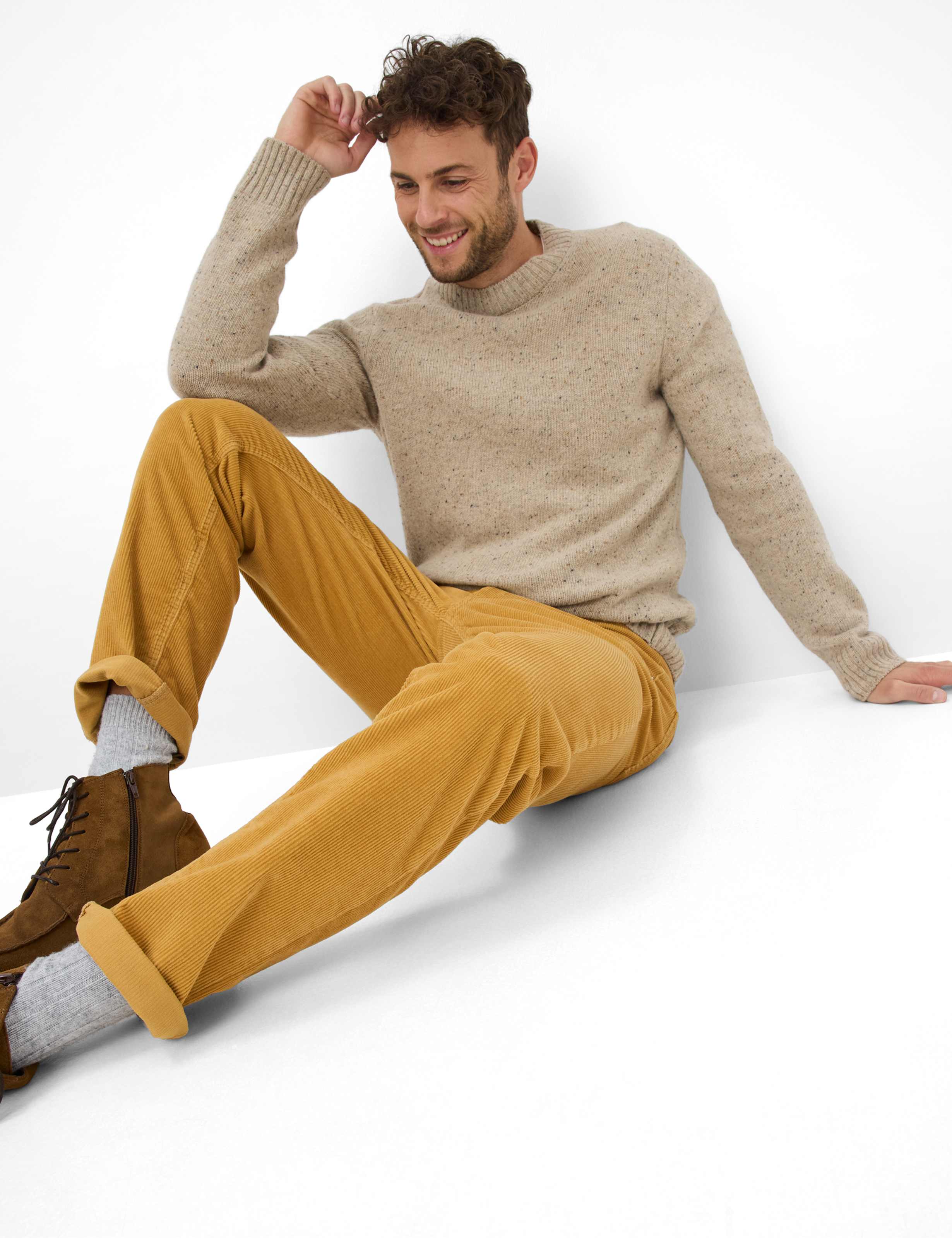 Homme Style COOPER Jaune Regular Fit Détail 1