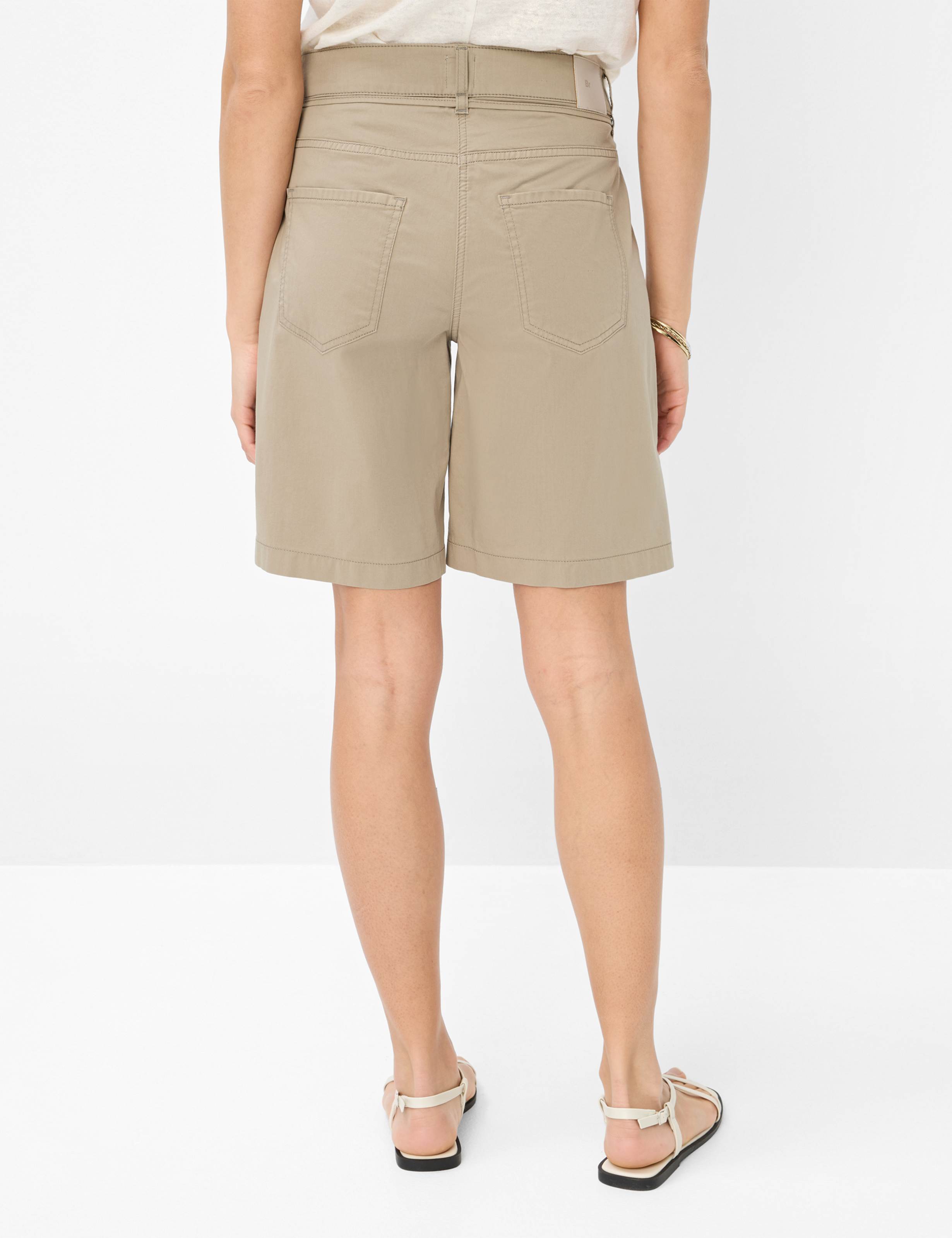 Dames Style MAINE B Groen - Olijf Wide Leg Model achterkant