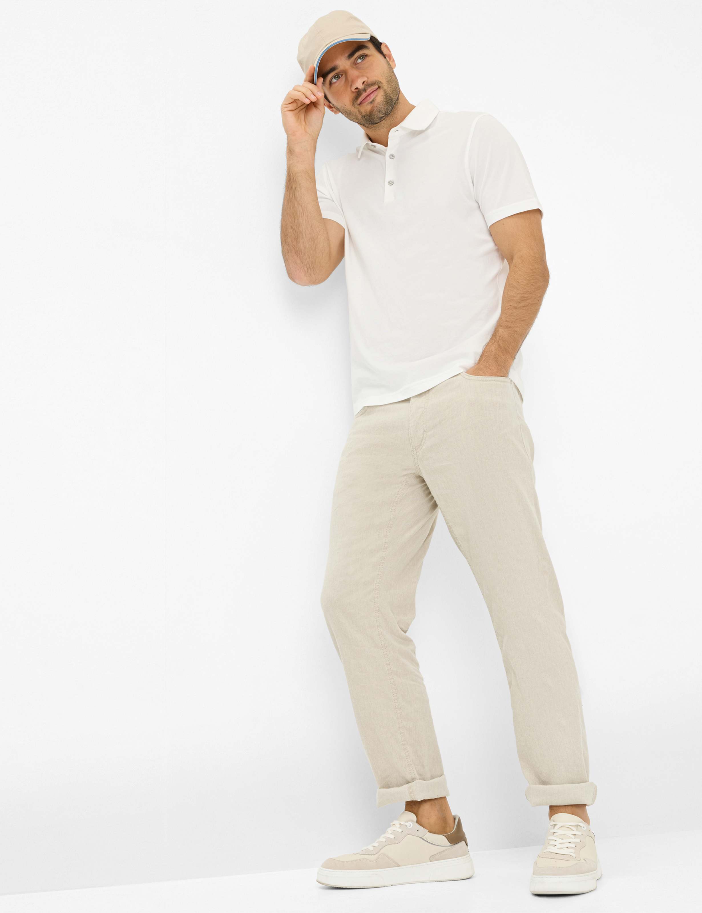 Men Style PEPE Cream White  Model Outfit