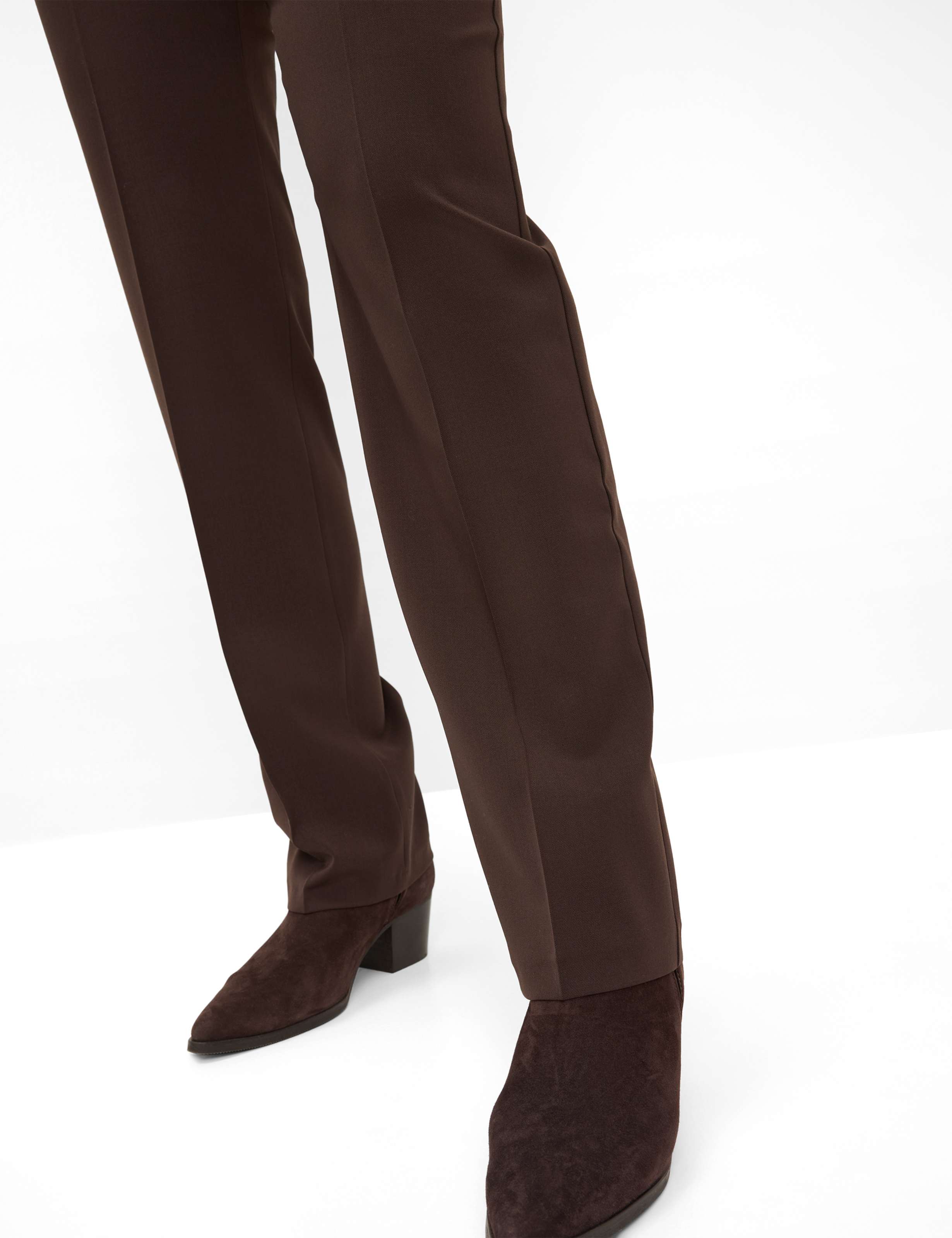 Dame Style MARON Mørkebrun Regular Fit Detalje 2