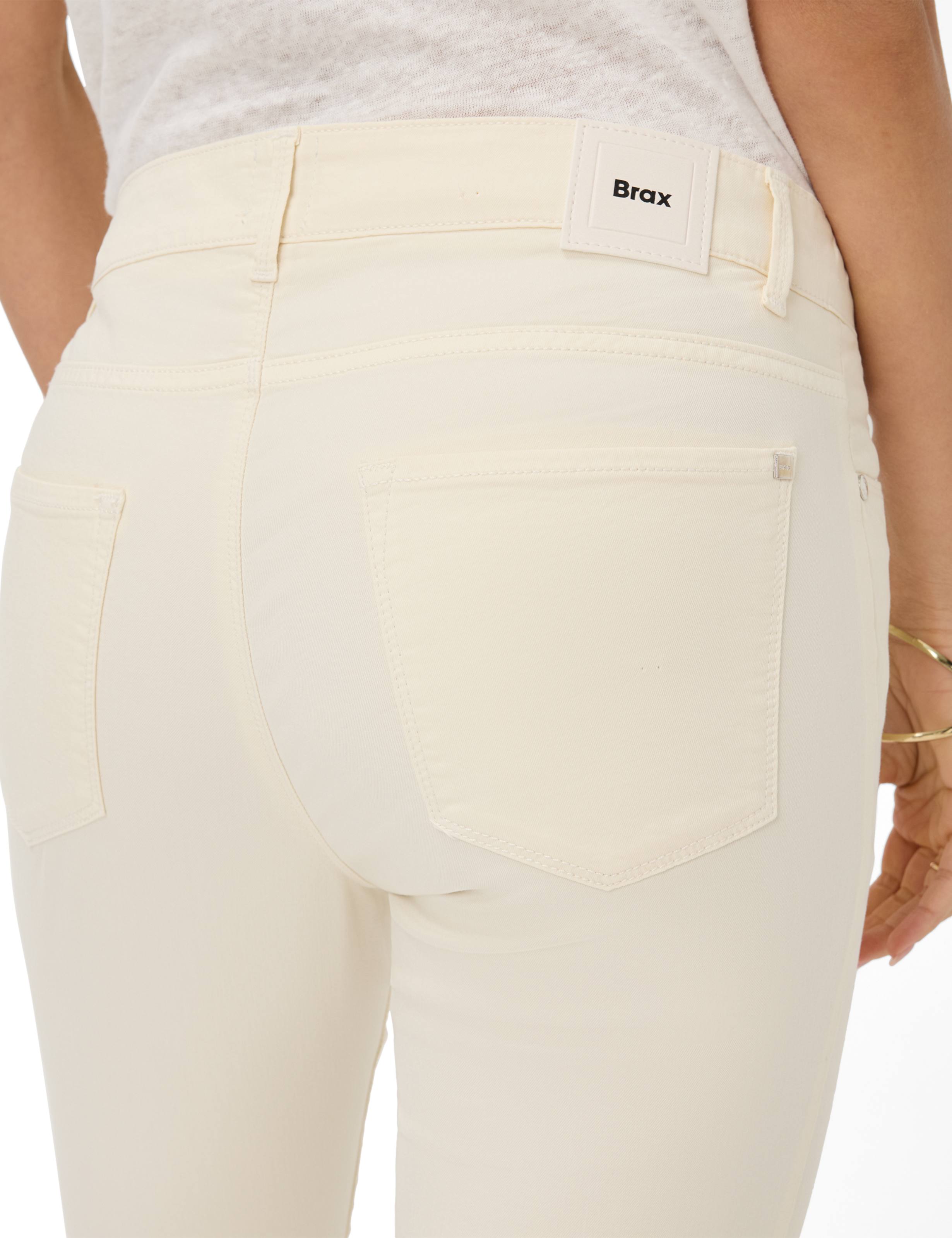 Women Style SHAKIRA S Denim Cream White Slim Fit Detail 2