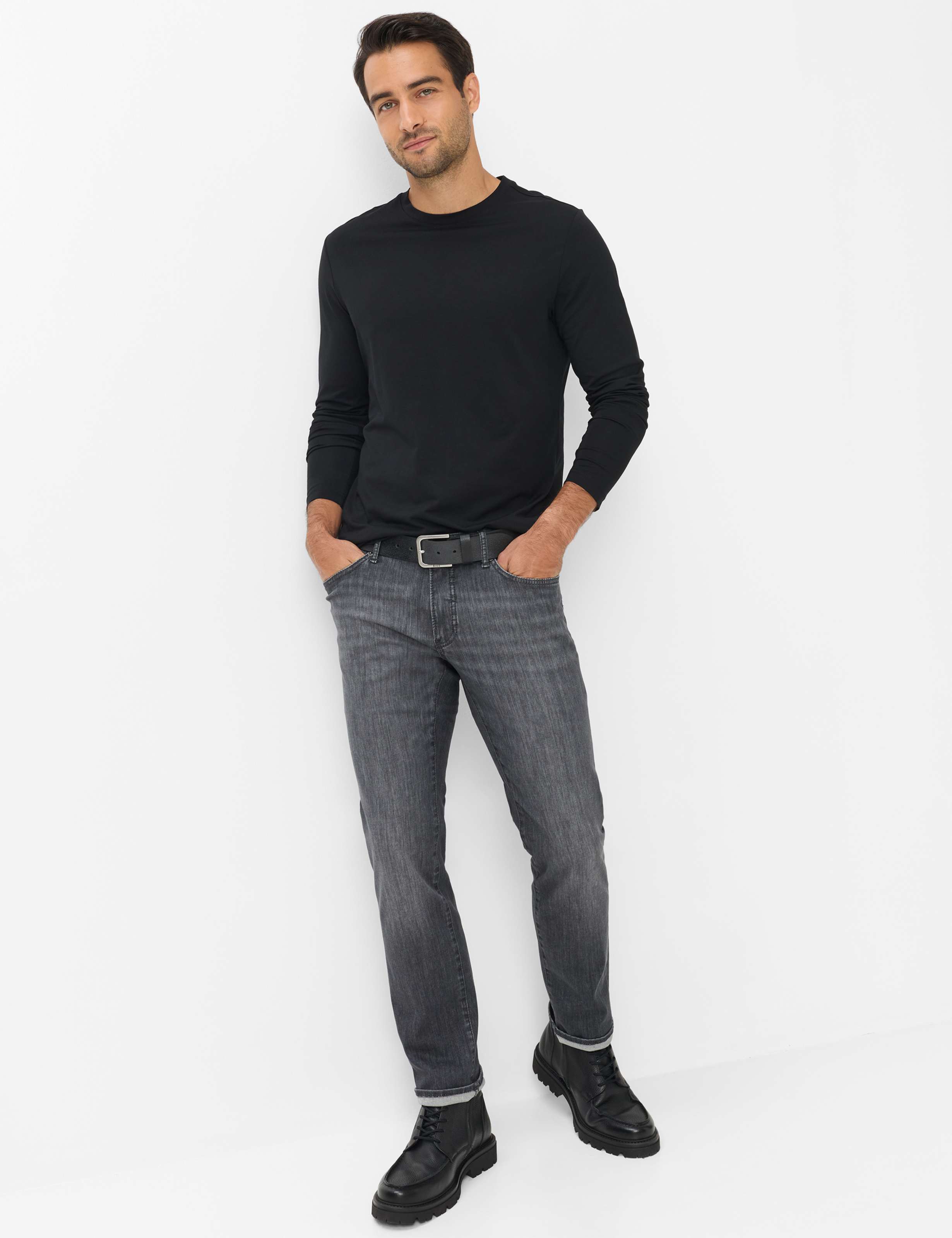 Homme Style TIMON Noir  Tenue du mannequin