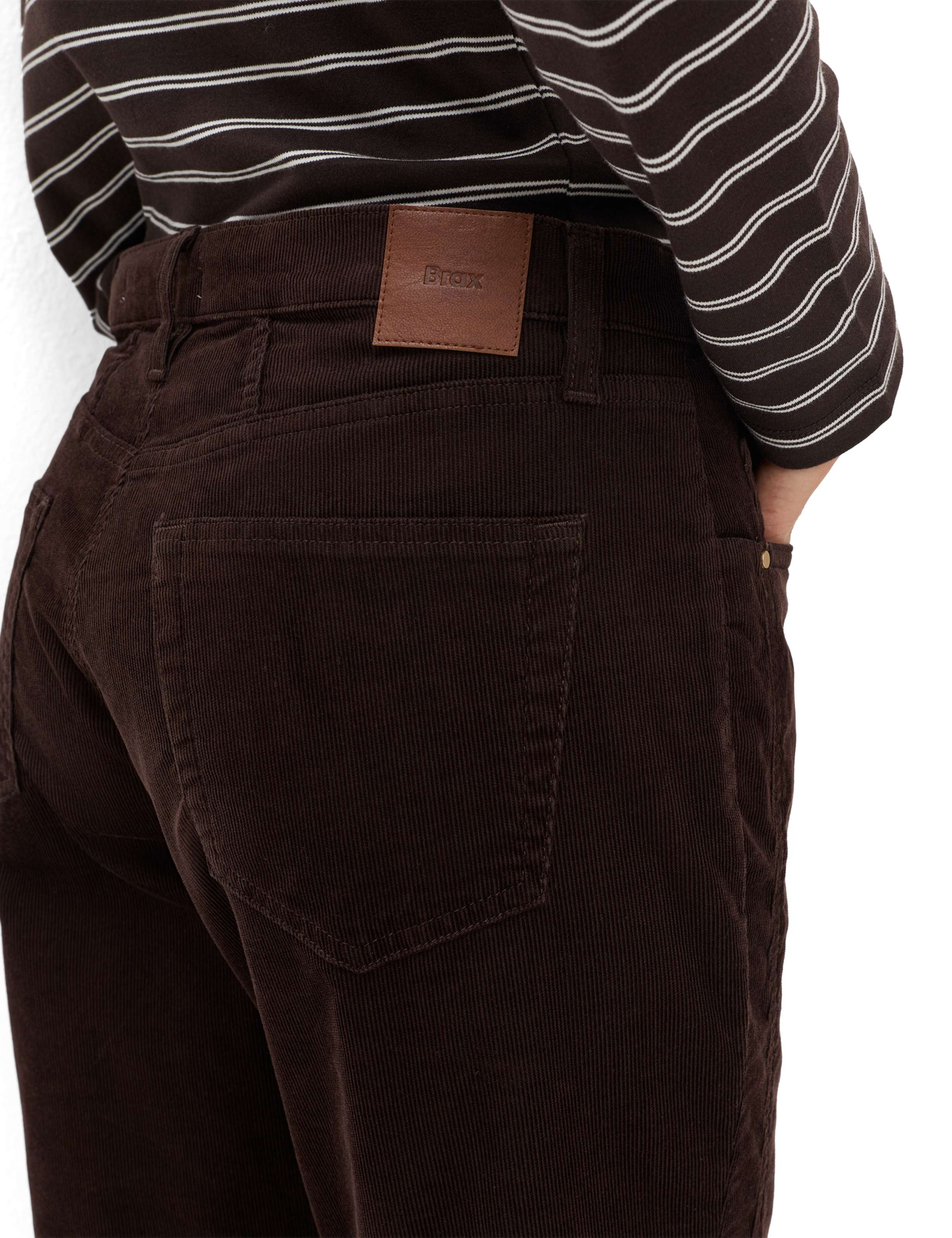 Femme Style MILEY S Rouge Foncé Tapered Fit Détail 2