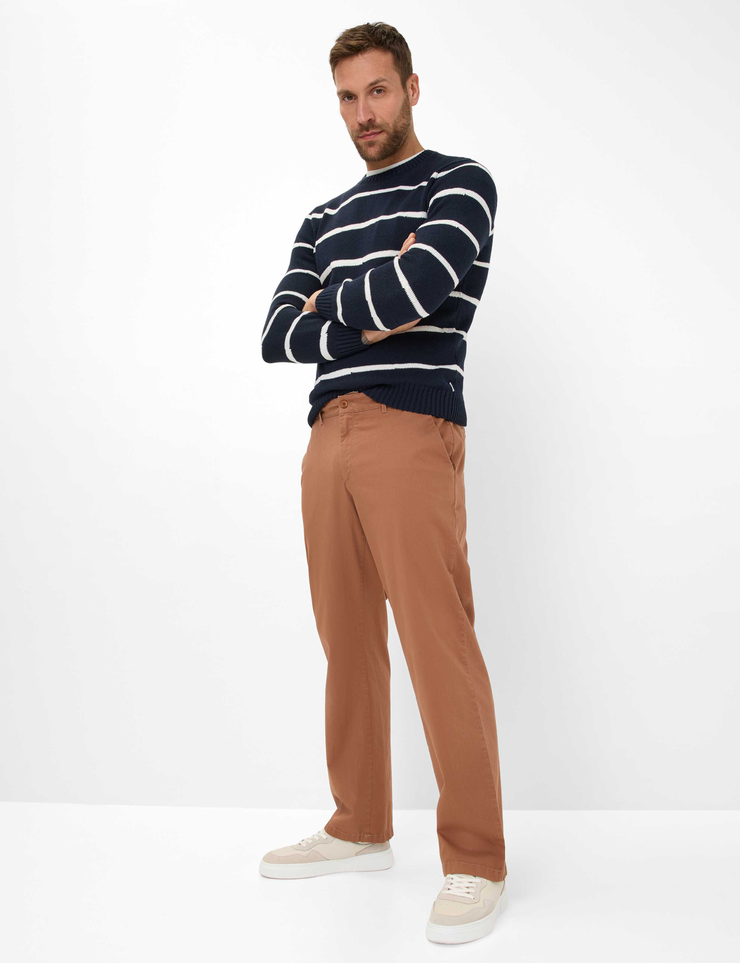 Homme Style PEPE Marron Wide Leg Tenue du mannequin