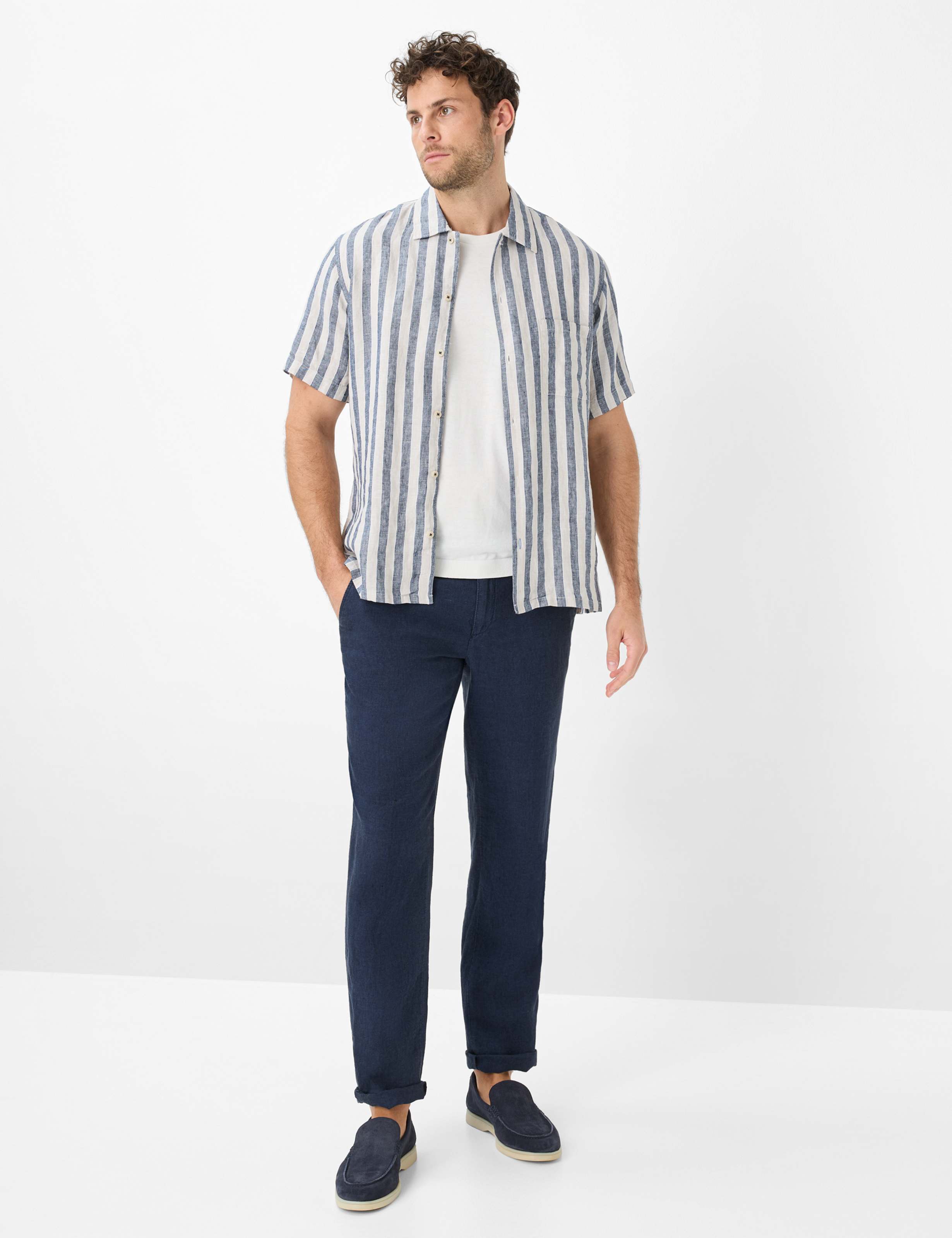 Heren Style EVANS Donkerblauw Regular Fit Model outfit