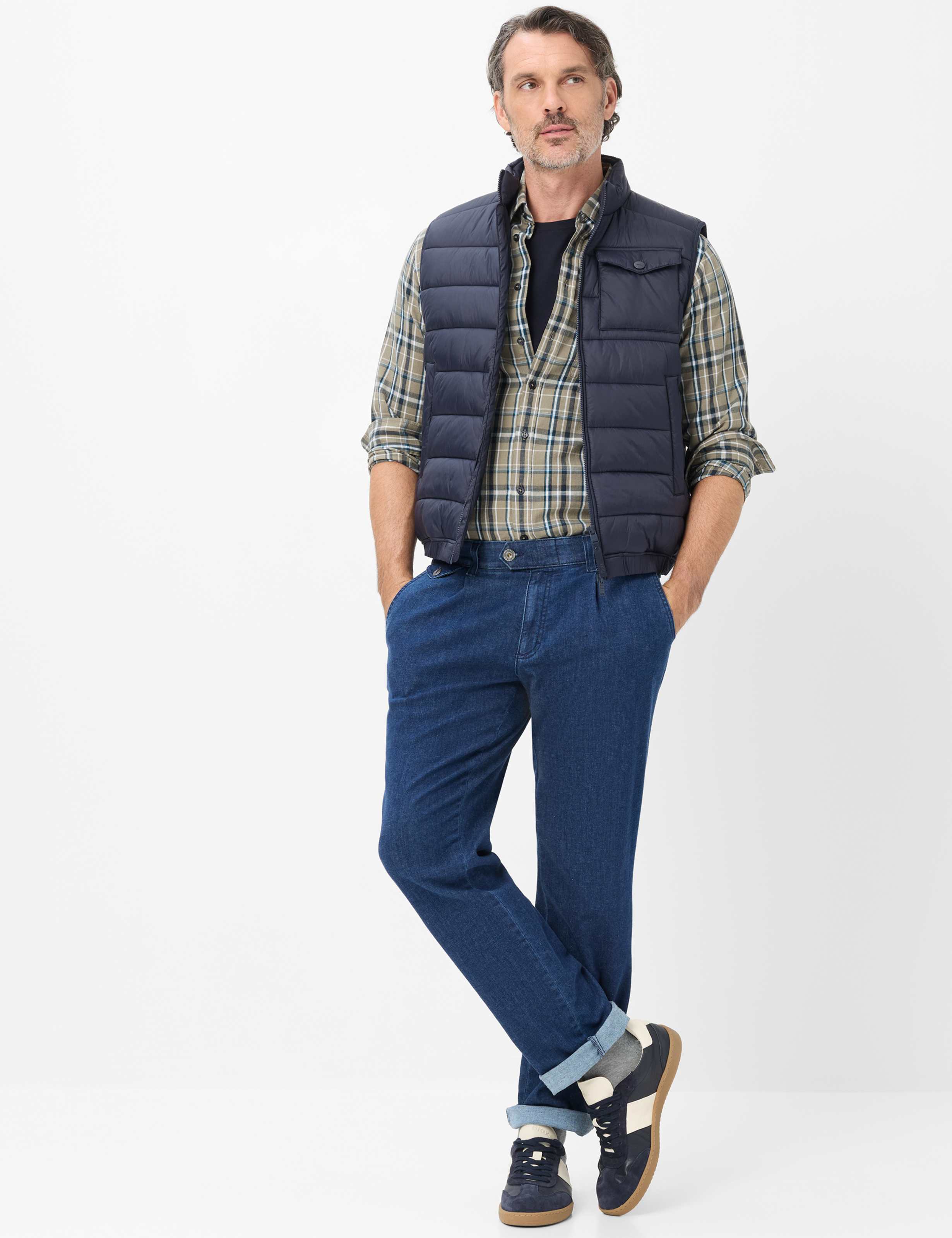 Herren Style FRED Denim Blau Regular Fit Model Outfit