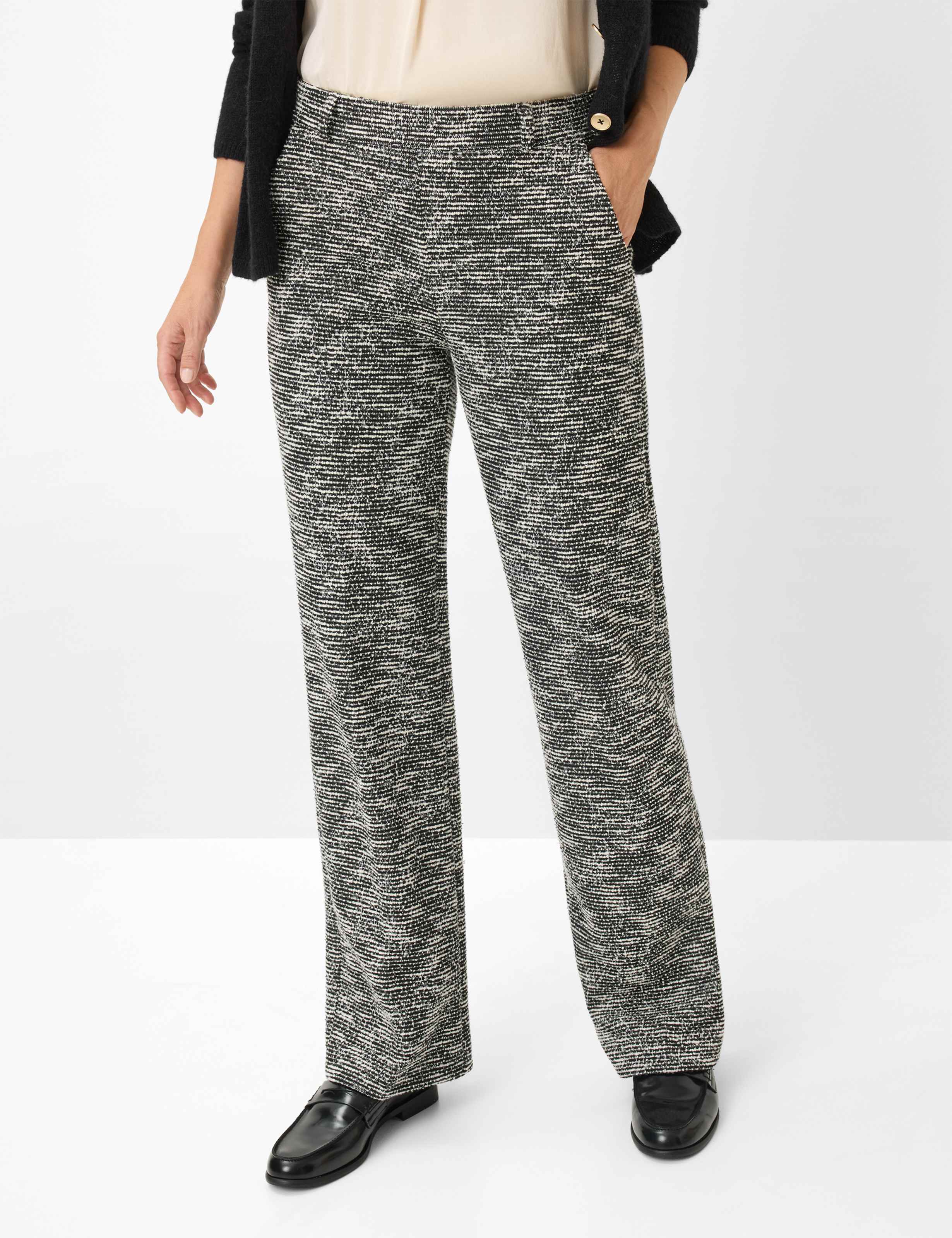 Schwarz, Damen, Style LILLYTH FLARED, MODEL_FRONT_ISHOP
