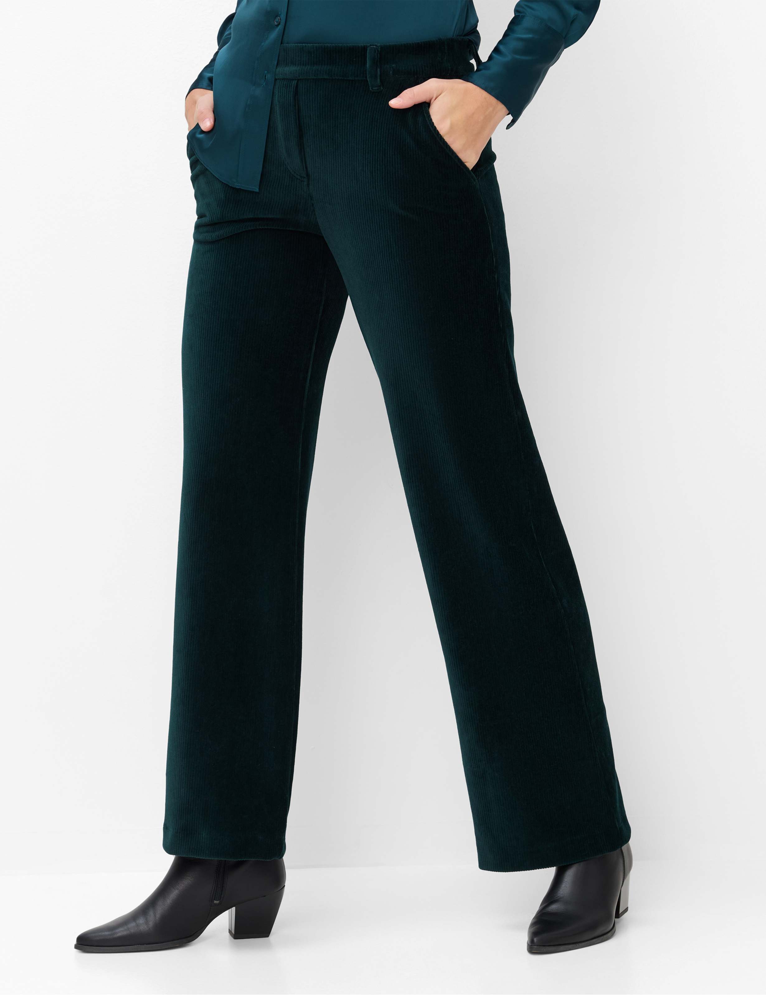 Shades of Green, Women, Style MAINE, MODEL_FRONT_ISHOP