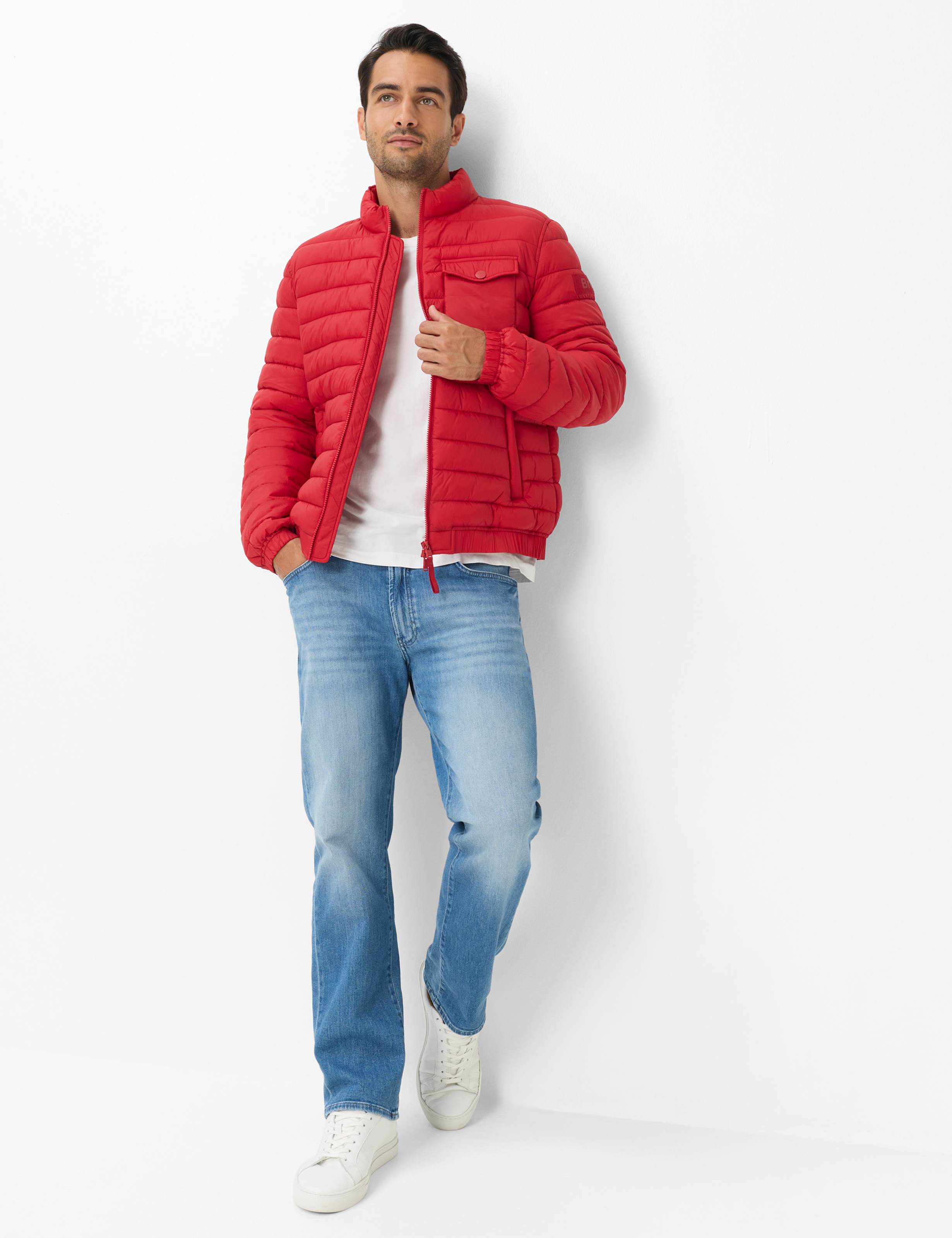 Homme Style BRAD Rouge Foncé  Tenue du mannequin