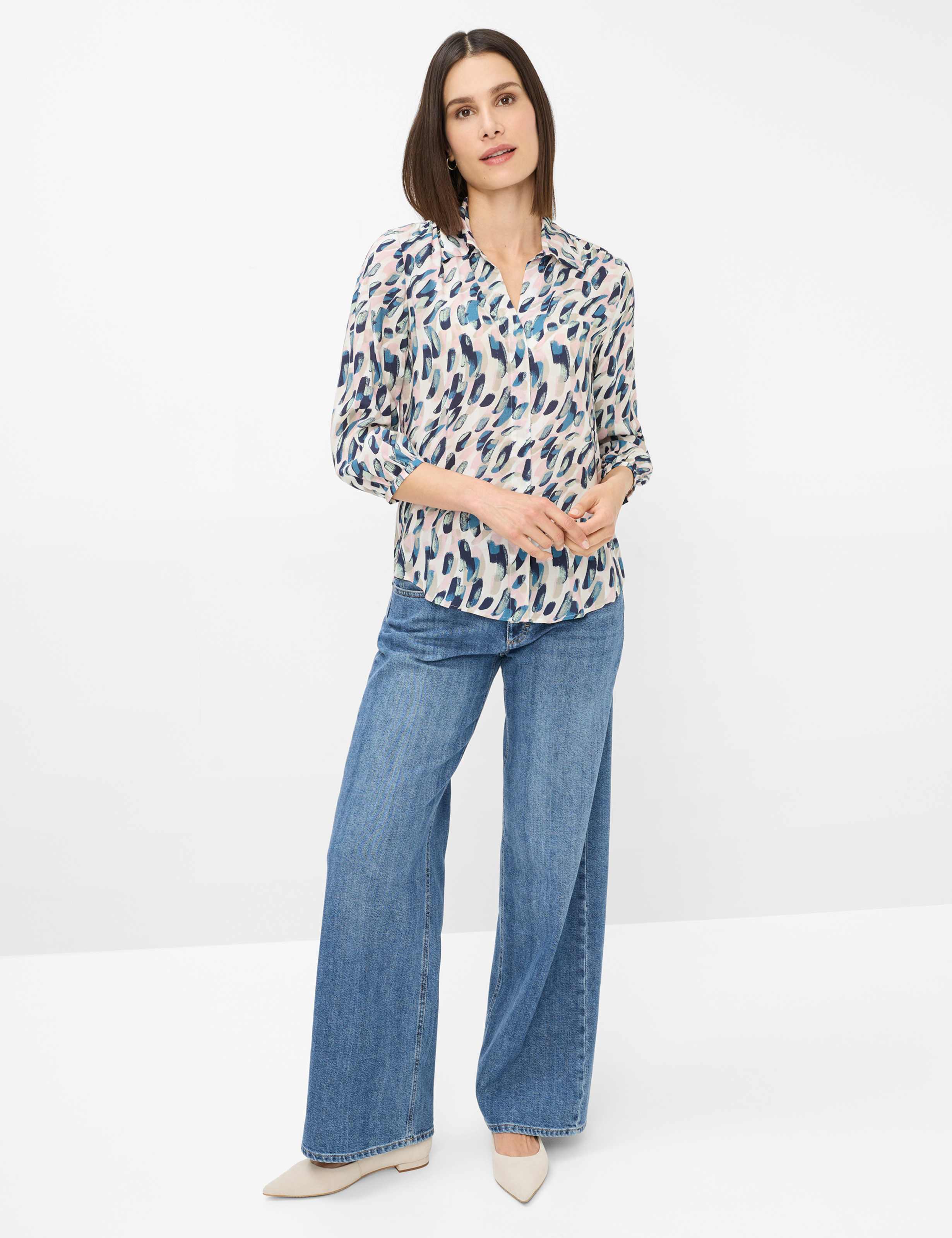Damen Style VELIA Mehrfarbig  Model Outfit