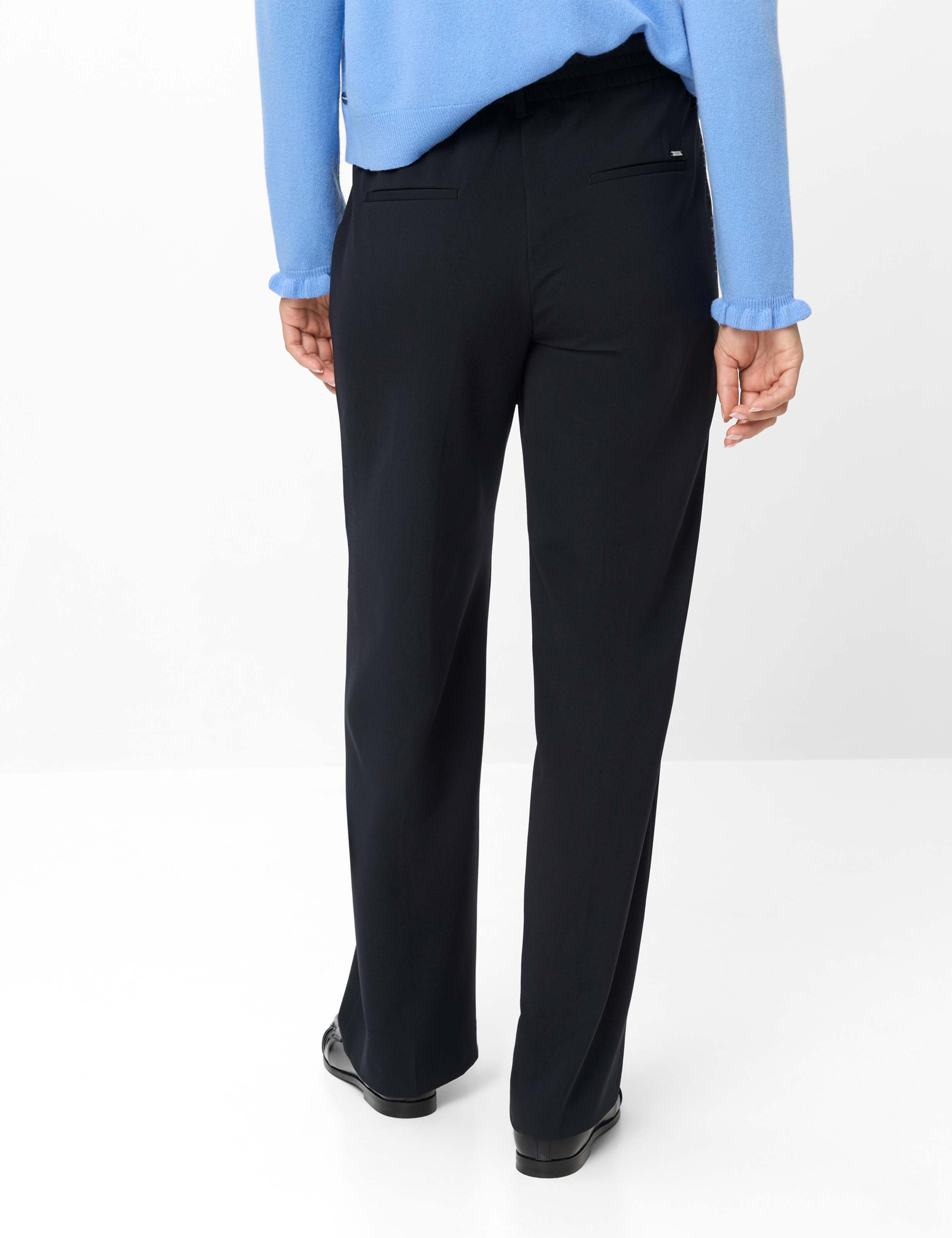 Blautöne, Damen, Style MAINE, MODEL_RUECK_ISHOP
