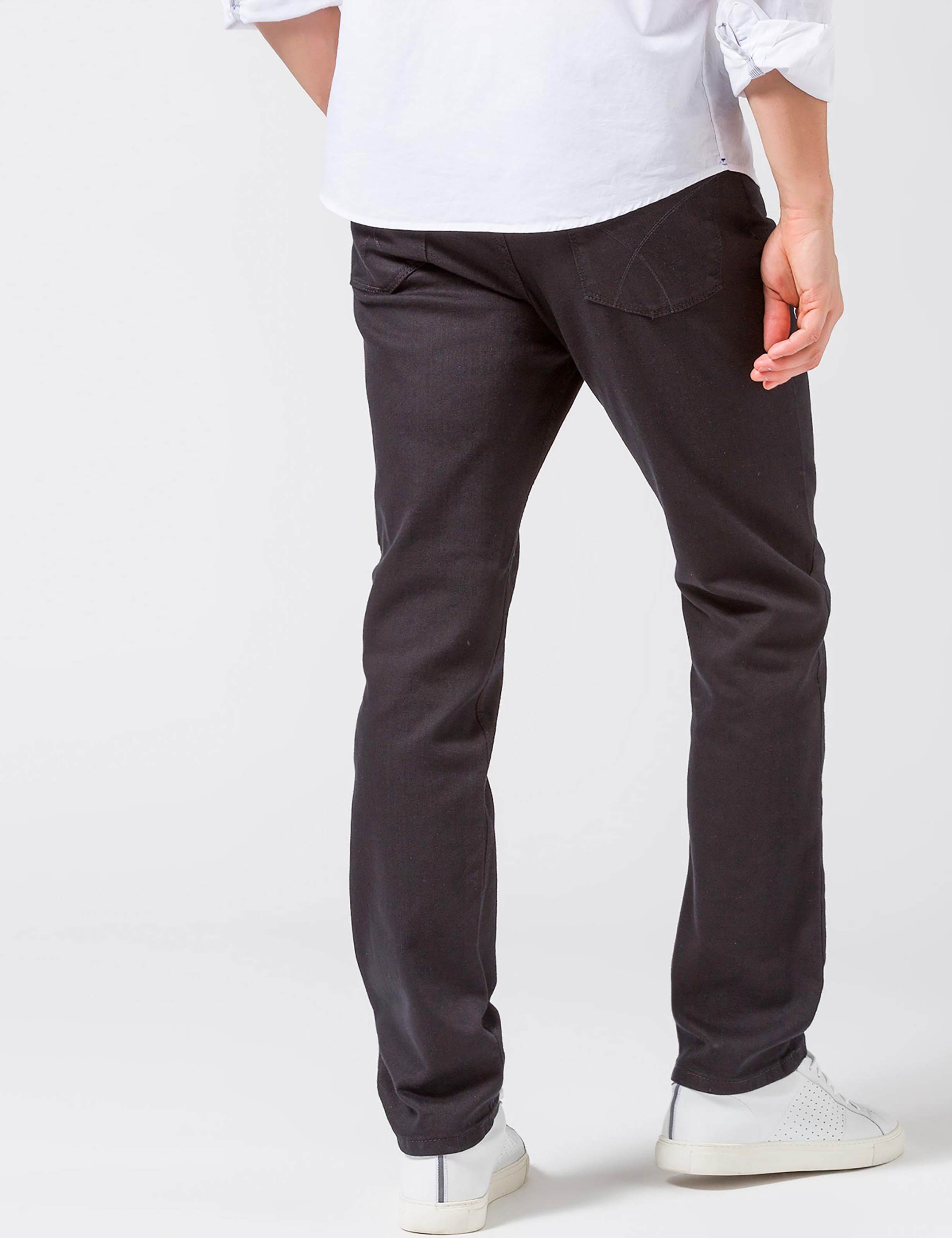 Herren Style COOPER DENIM Denim Perma Schwarz Regular Fit Model Rueck