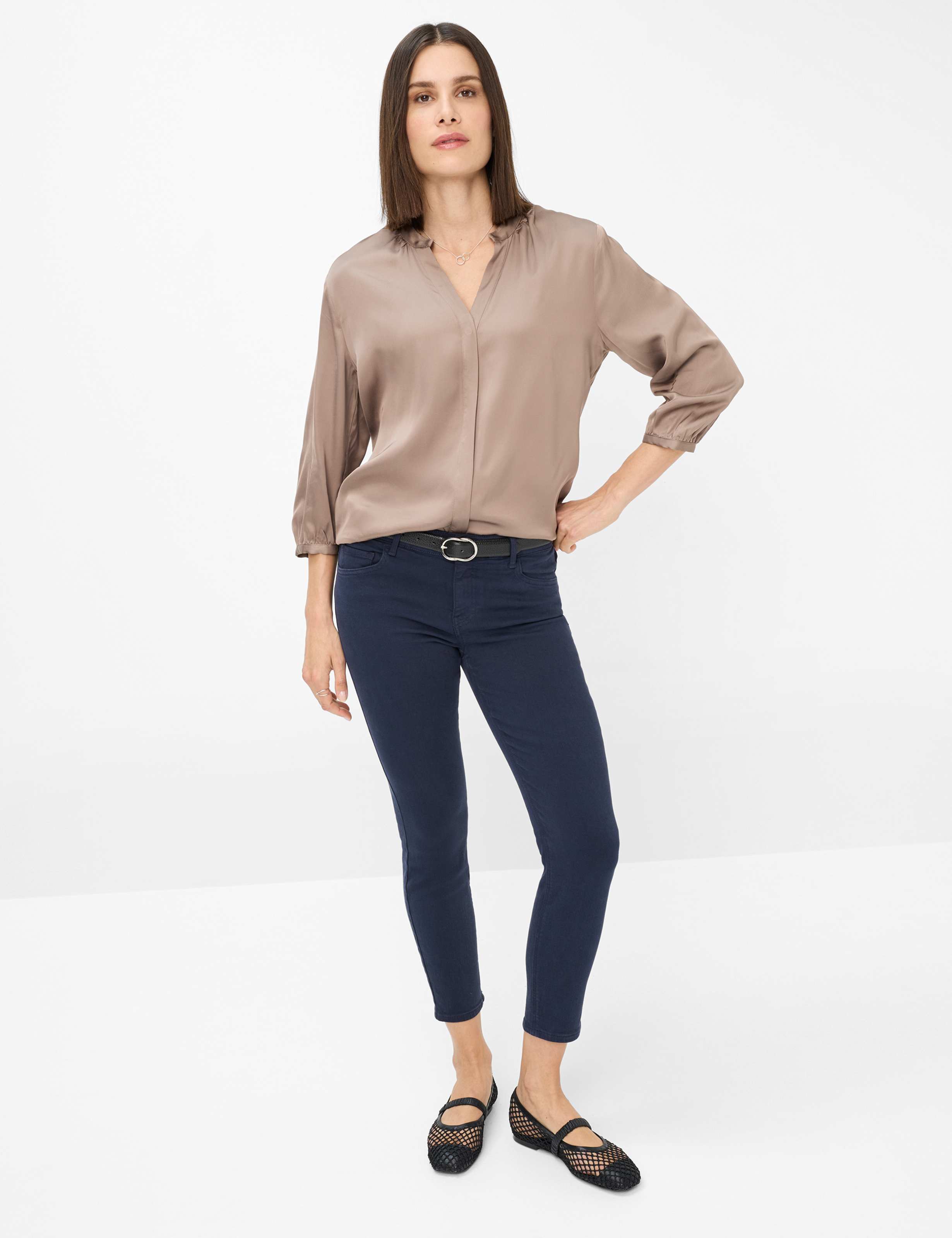 Women Style SHAKIRA S Denim Dark Blue Slim Fit Model Outfit