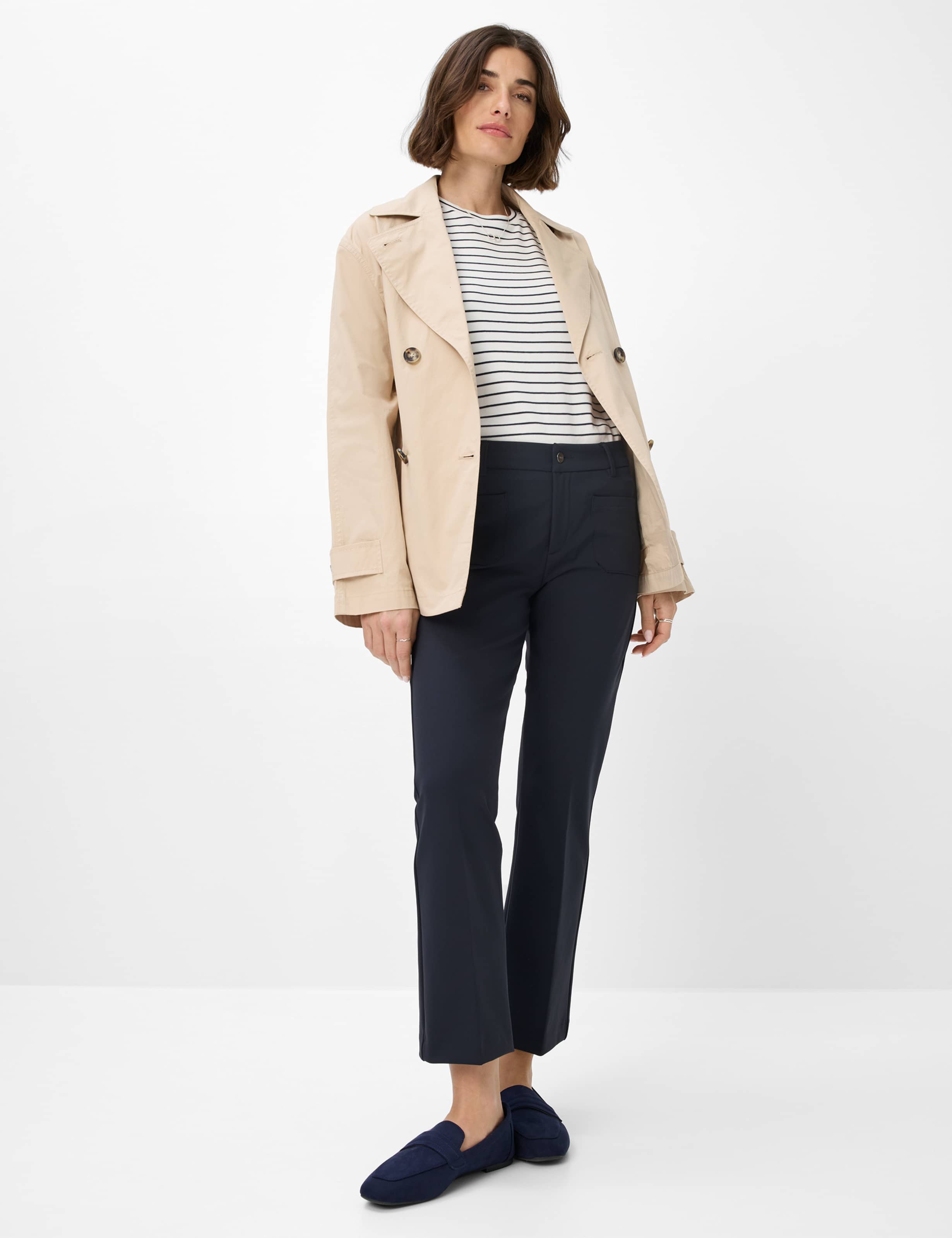 Damen Style CIRA Dunkelblau  Model Outfit