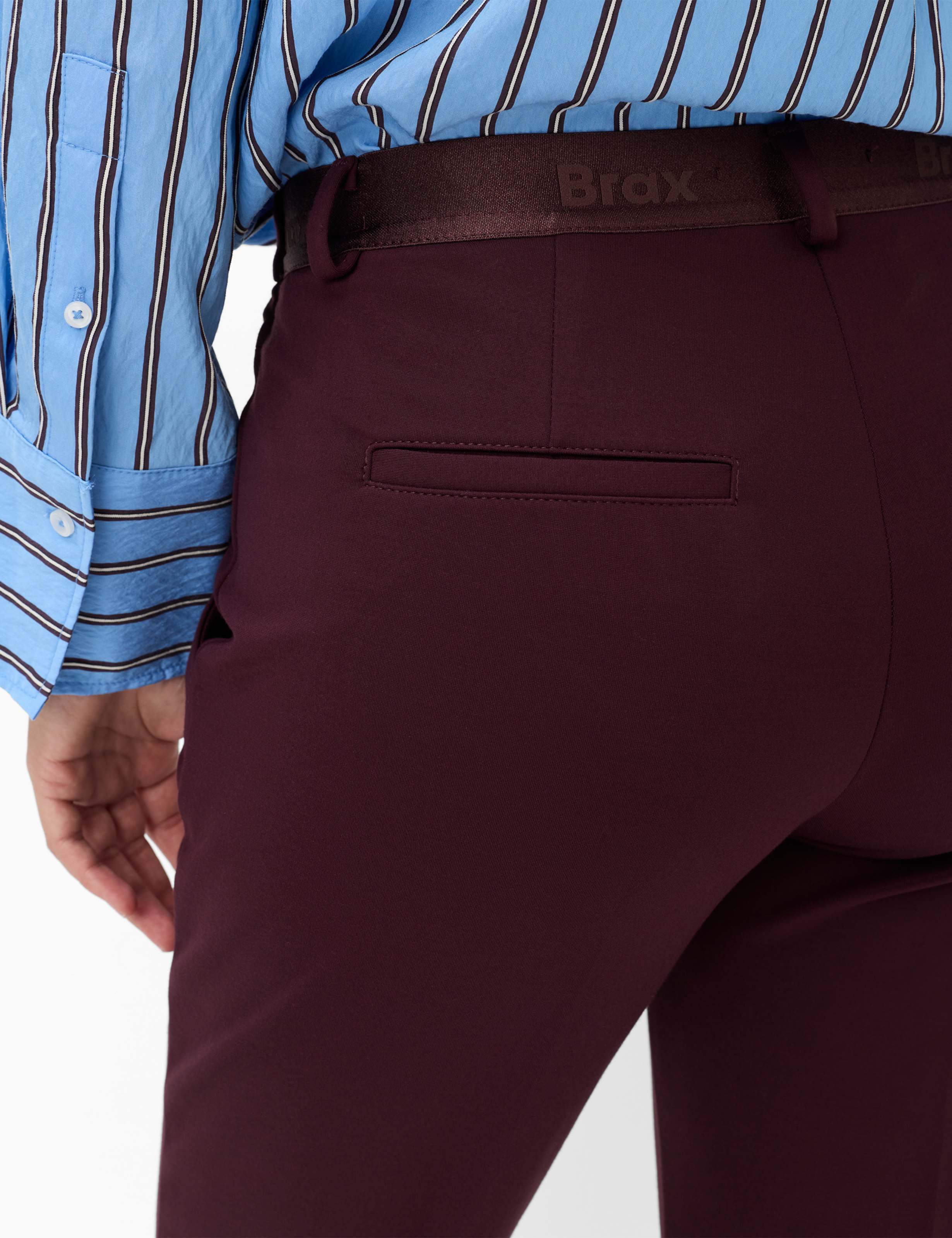 Femme Style MARON S Violette Foncé Regular Fit Détail 2