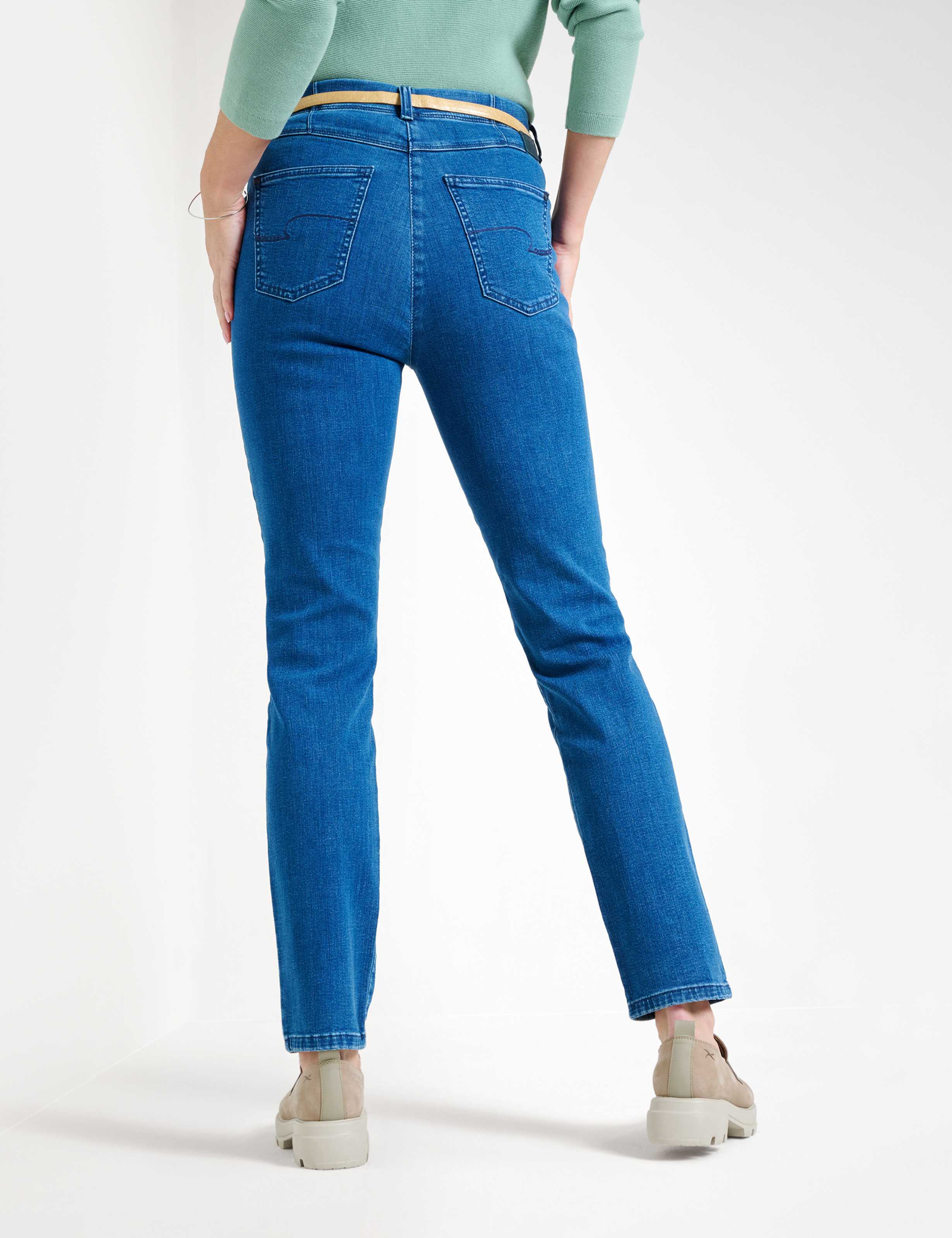 Damen Style LAURA NEW Denim Blau Super Slim Fit Model Rueck