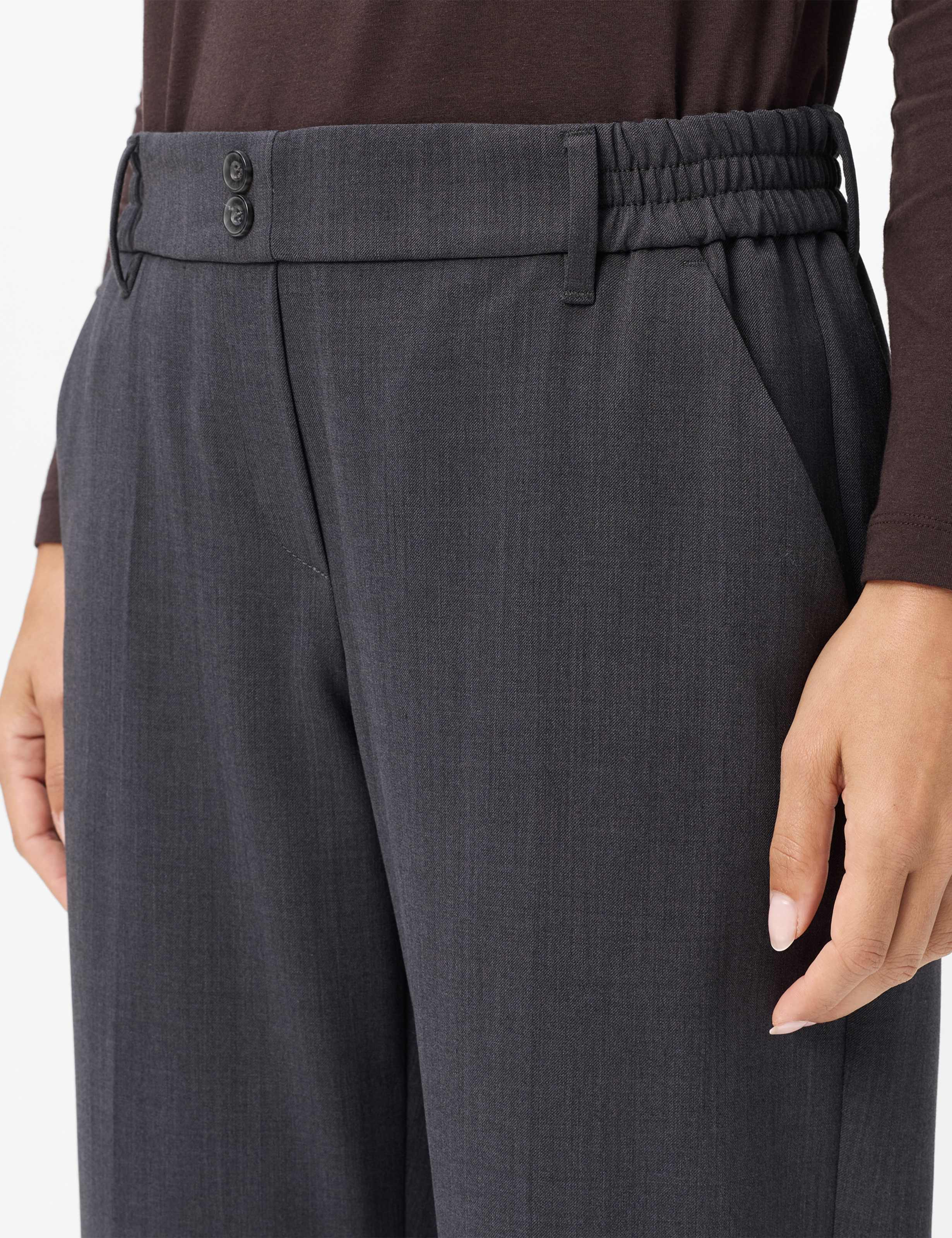 Grautöne, Damen, Style MAINE, DETAIL_TWO_ISHOP