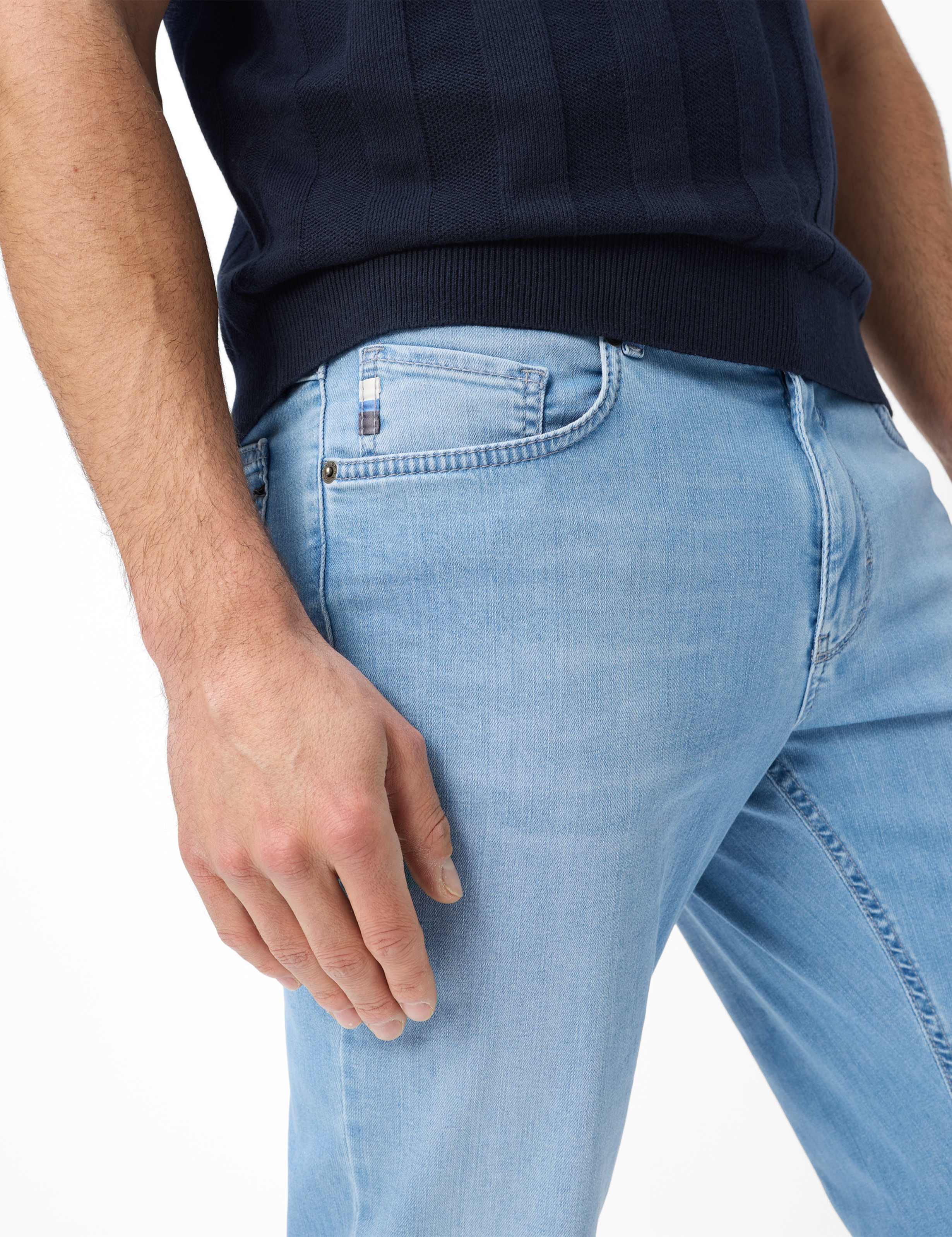 Men Style COOPER Denim Blue Regular Fit Detail 2