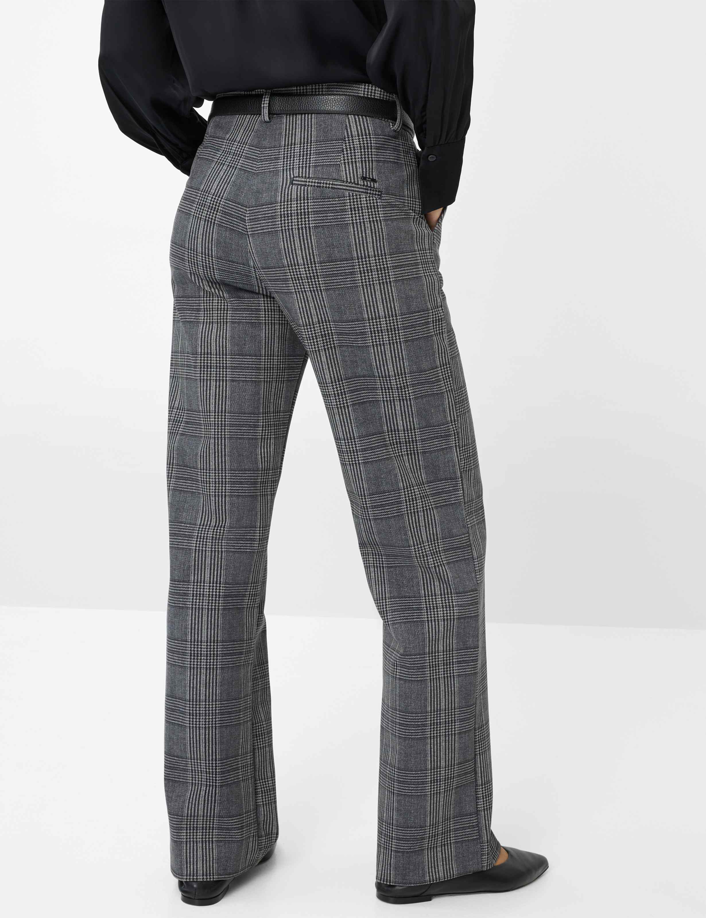 Damen Style MAINE Grau Wide Leg Model Rueck