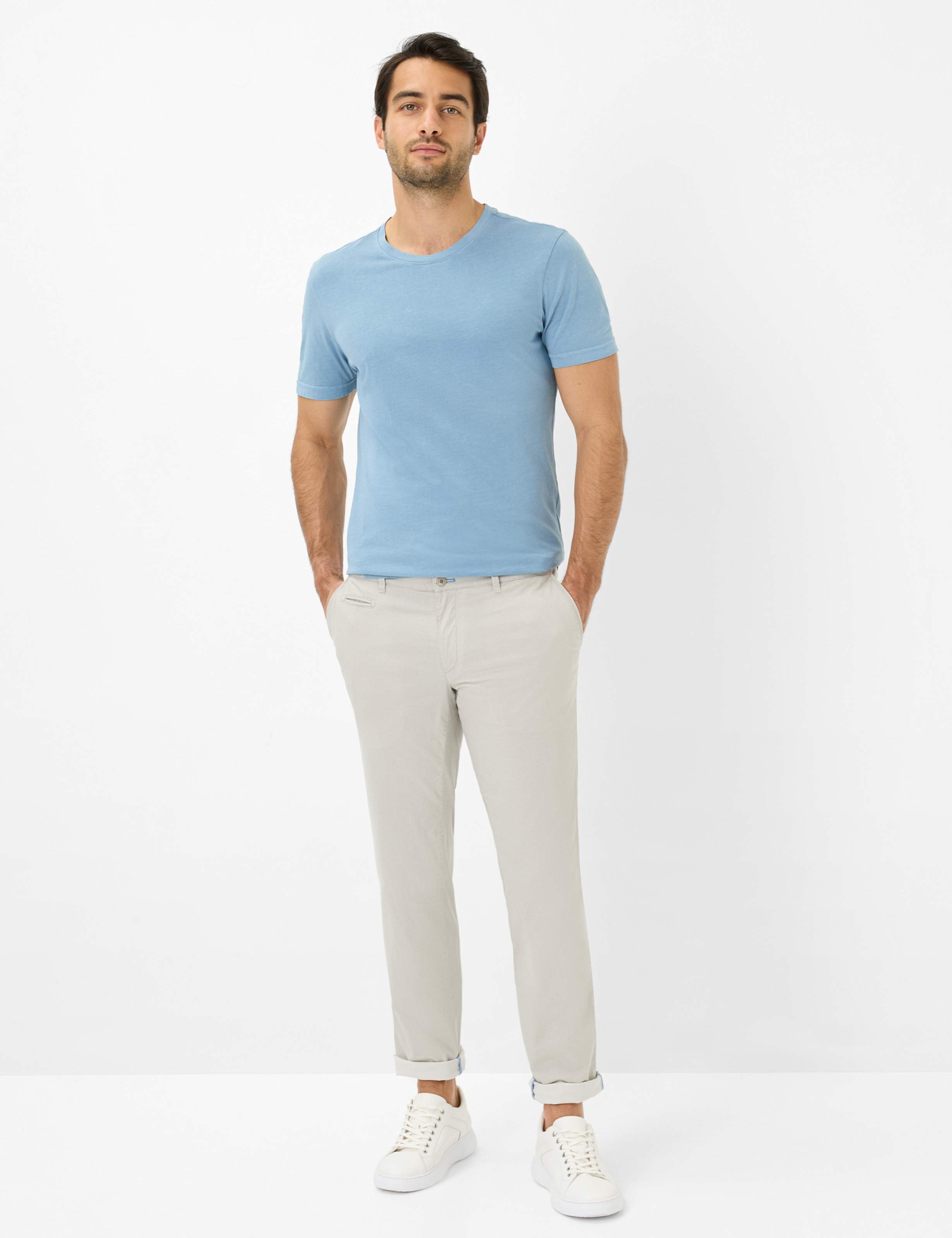 Men Style FABIO Light Beige Modern Fit Model Outfit