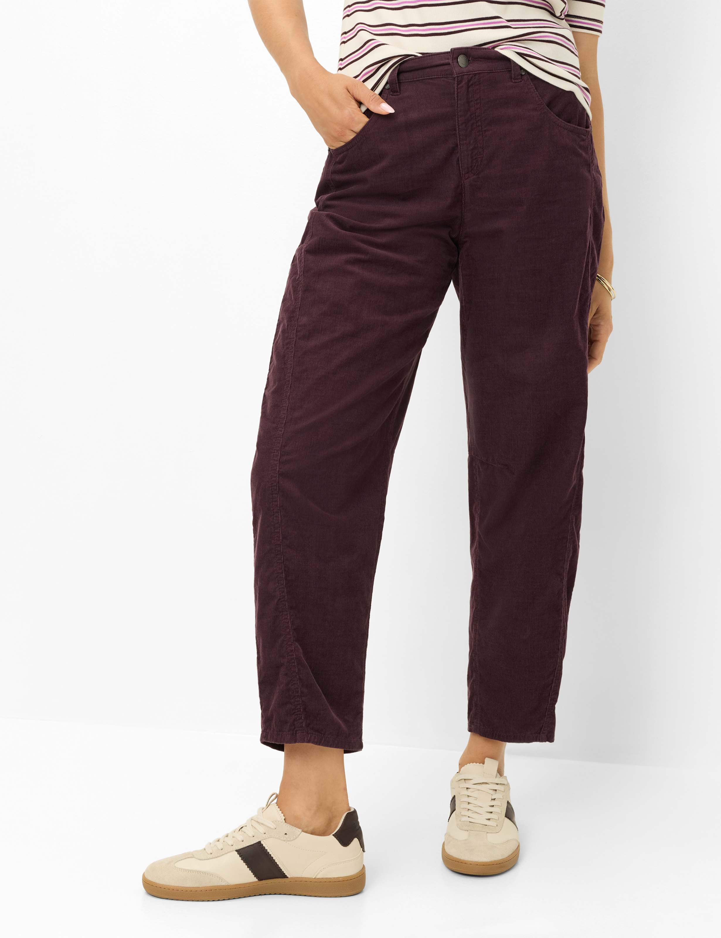 Brax Damen Cordhose Style MEGAN S BLACKBERRY VIOLET, dunkles lila, Gr. 40K