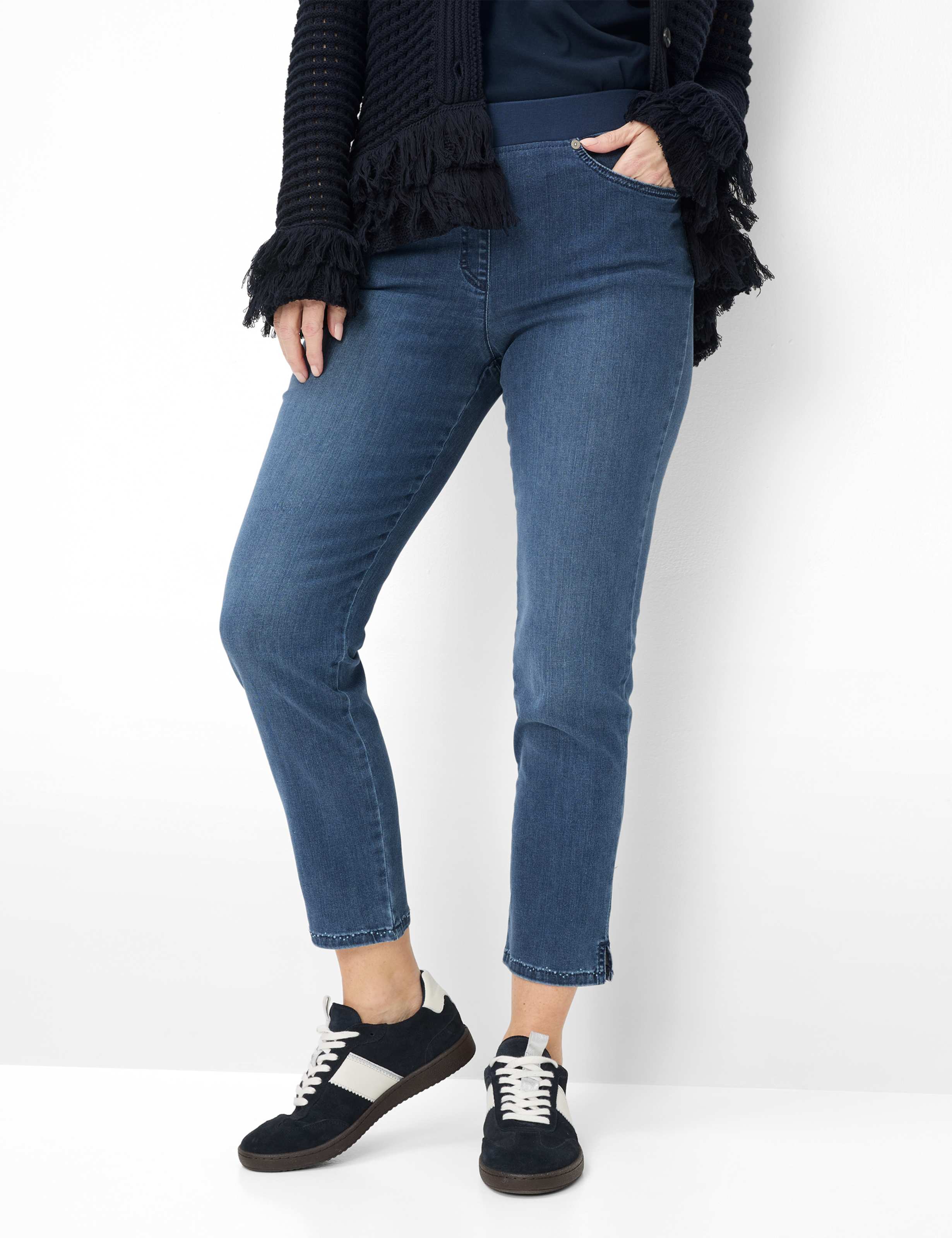 Raphaela by Brax Damen Schlupfjeans Style PAMINA 6/8 STONED SLIGHTLY USED, denim blau, Gr. 50